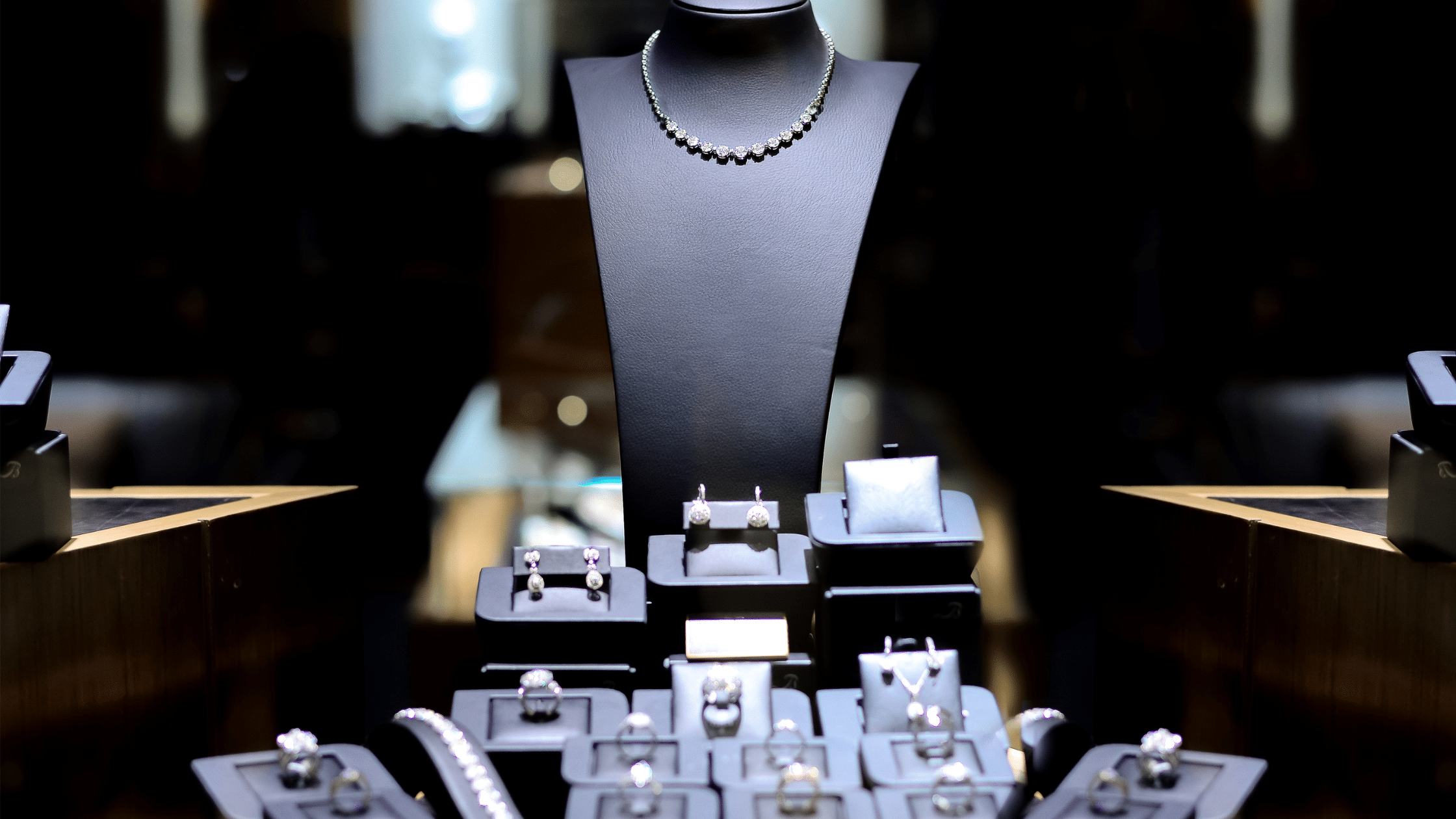 Fine-jewellery